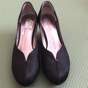 Sacha London Black Pony Hair Platform Heels 7.5 Leather Refined Clog Dressy Mod